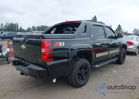 2013 Chevrolet Avalanche Lt z USA, uszkodzony, nr VIN 3GNTKFE79DG156661